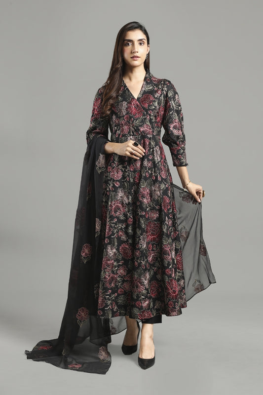 3 Piece | Embroidered Floral Karandi Lawn Dress